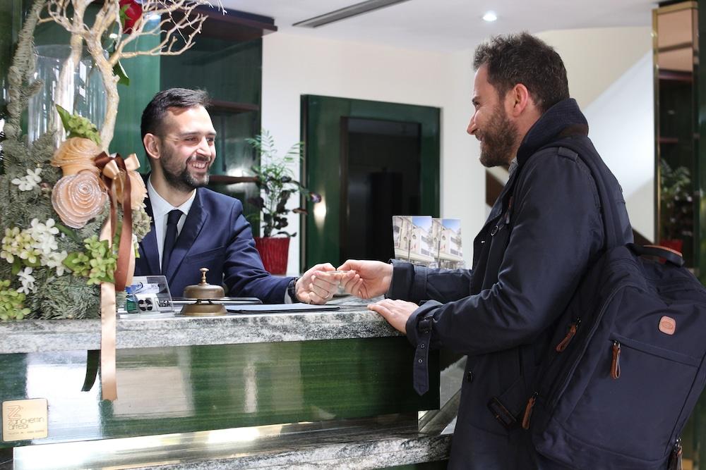 Hotel Cristallo Relais, Sure Hotel Collection By Best Western Tivoli Esterno foto
