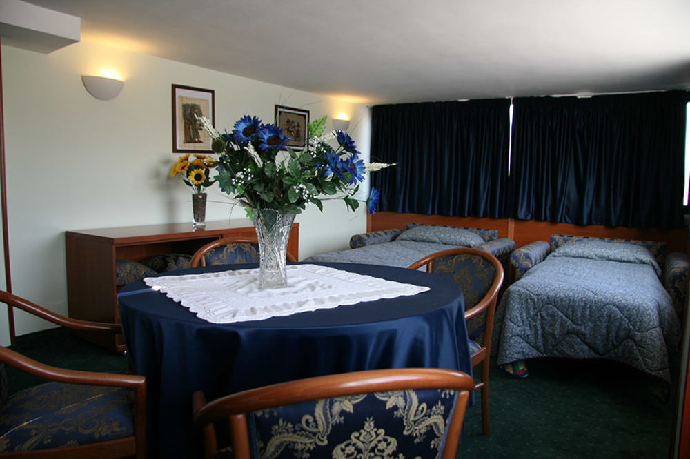Hotel Cristallo Relais, Sure Hotel Collection By Best Western Tivoli Esterno foto